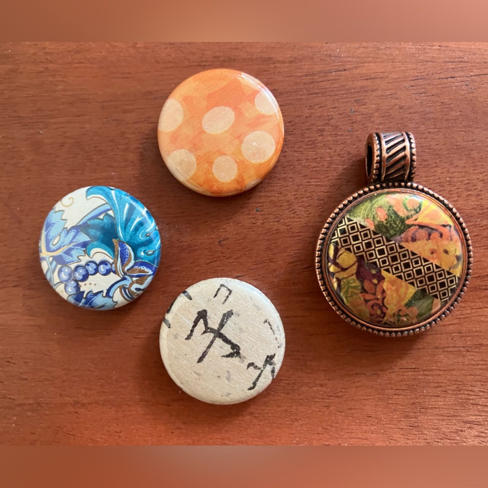 Magnabilities Interchangeable Pendant Necklace